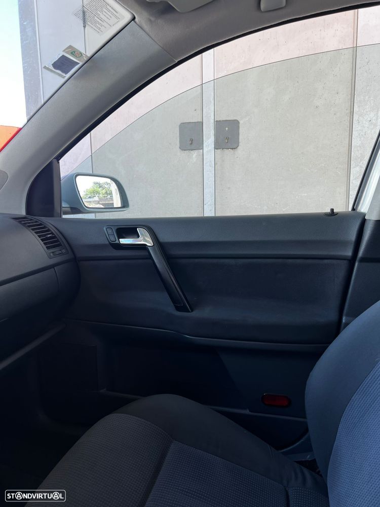 VW Polo 1.2 Confortline AC - 24