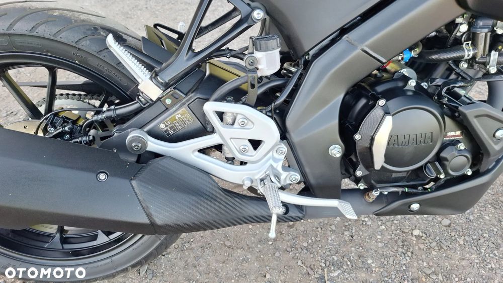 Yamaha MT - 40