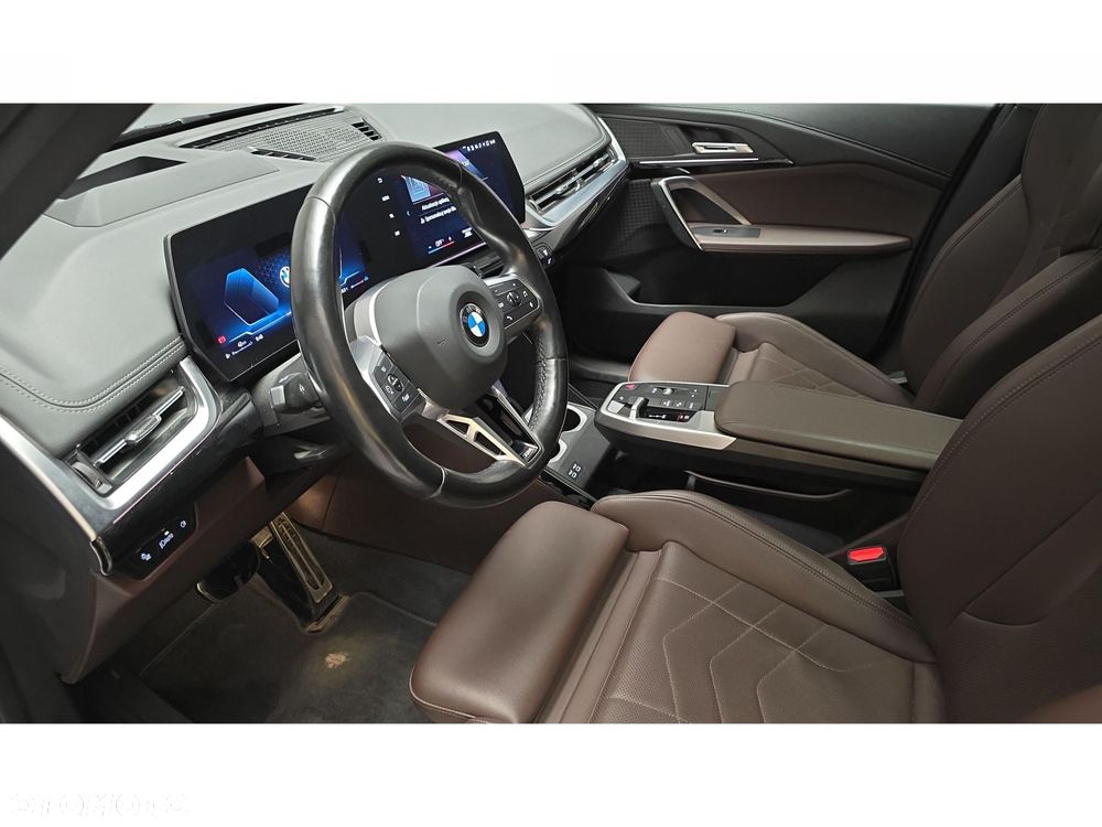 BMW X1 - 16
