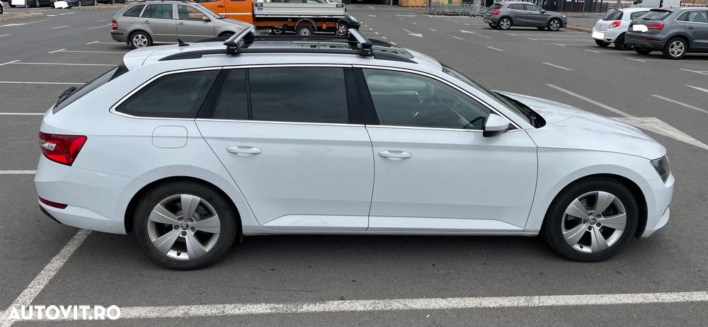 Skoda Superb 2.0 TDI 4X4 Ambition - 1