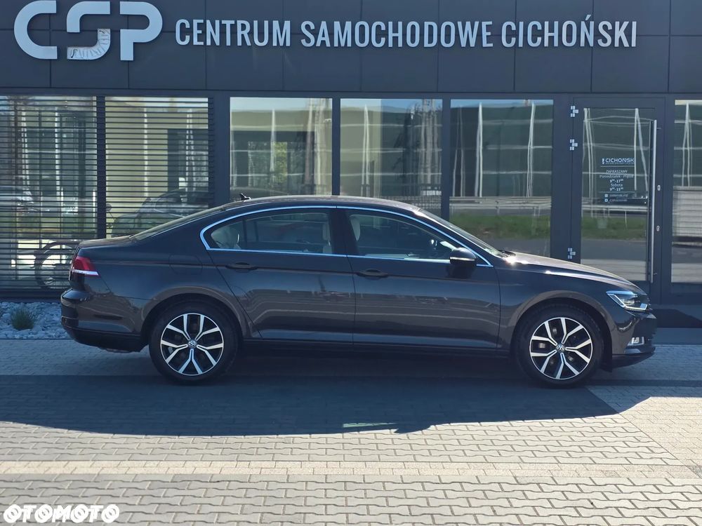 Volkswagen Passat 1.5 TSI EVO Highline DSG - 35