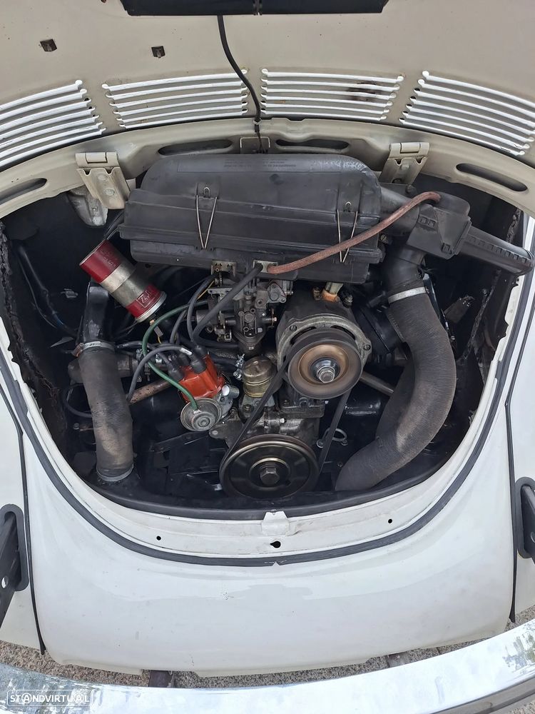 VW Carocha Cabrio - 14
