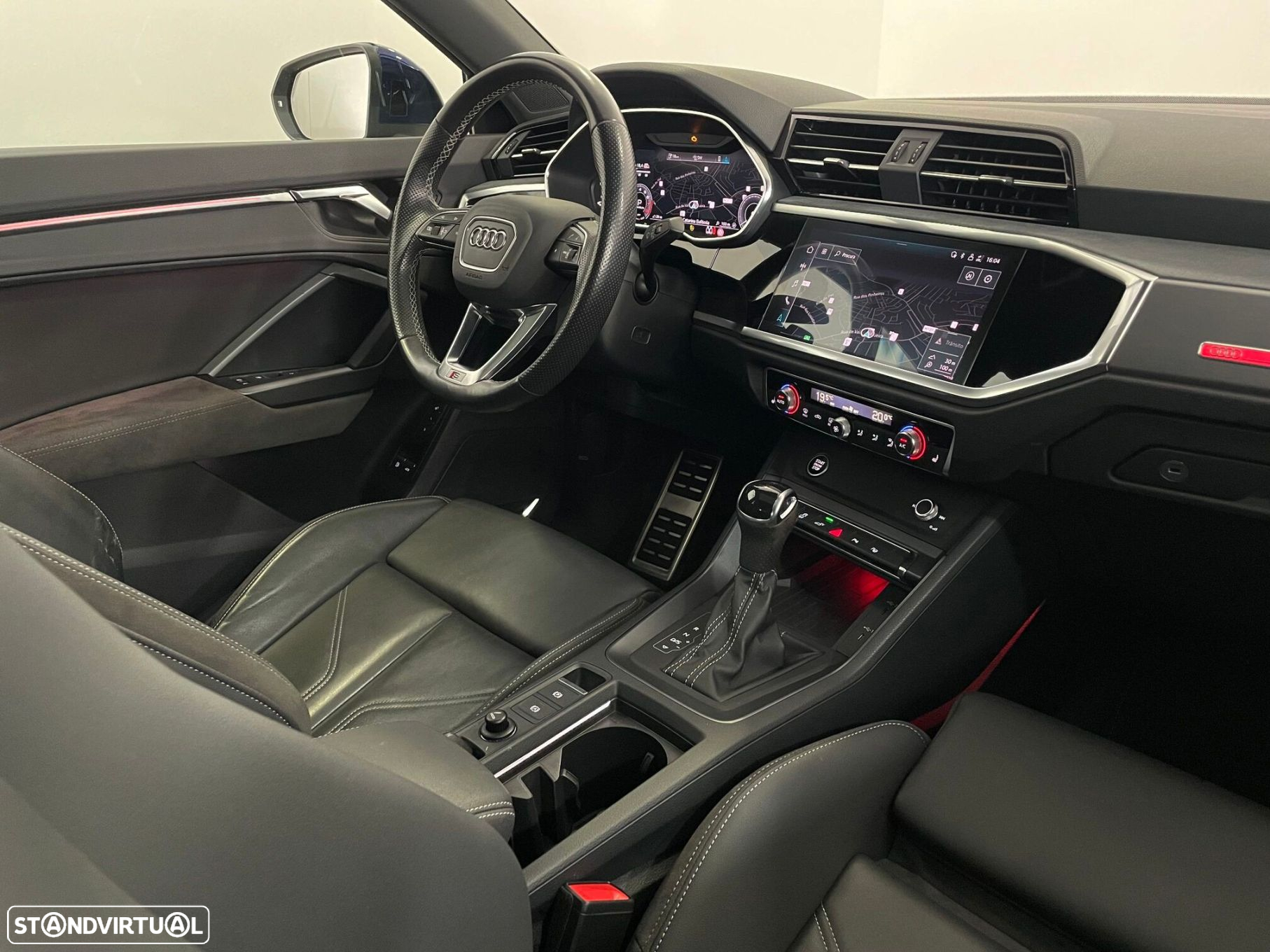 Audi Q3 Sportback 45 TFSIe S line S tronic - 23