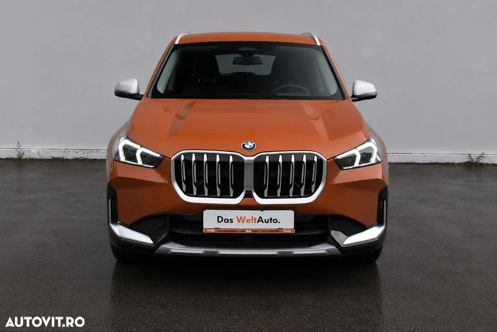 BMW X1 sDrive18d AT - 8