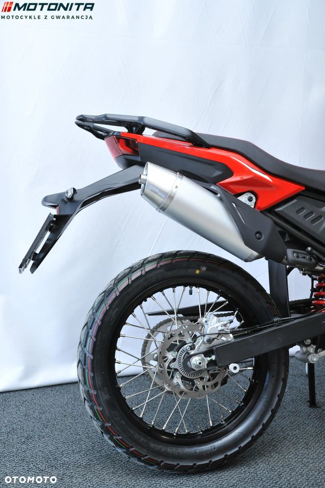 QJMOTOR SRT 125DX - 11