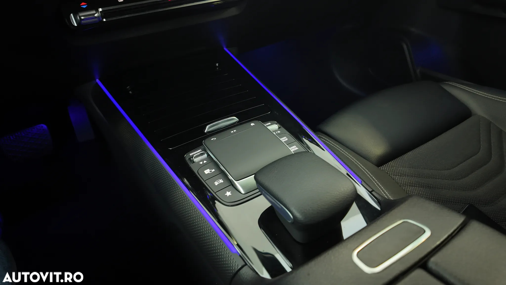 Mercedes-Benz GLB 200 d 8G-DCT Style - 24