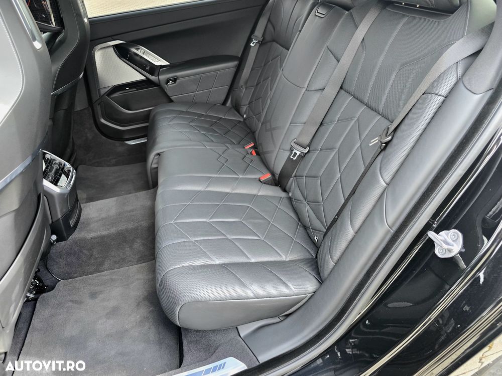 BMW Seria 7 750e xDrive AT PHEV - 7