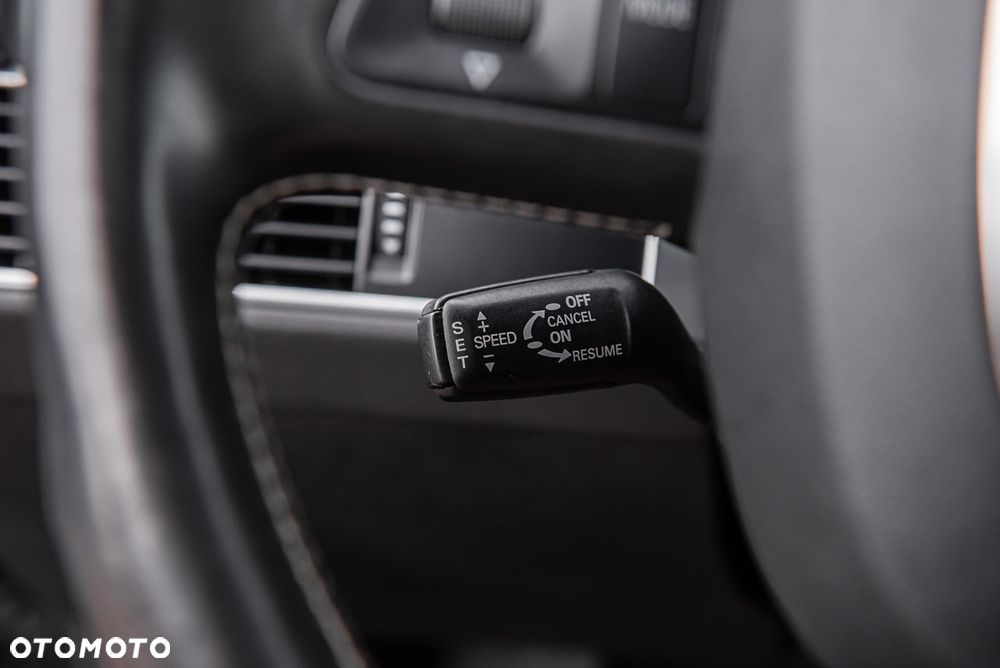 Audi S6 Avant Standard - 23