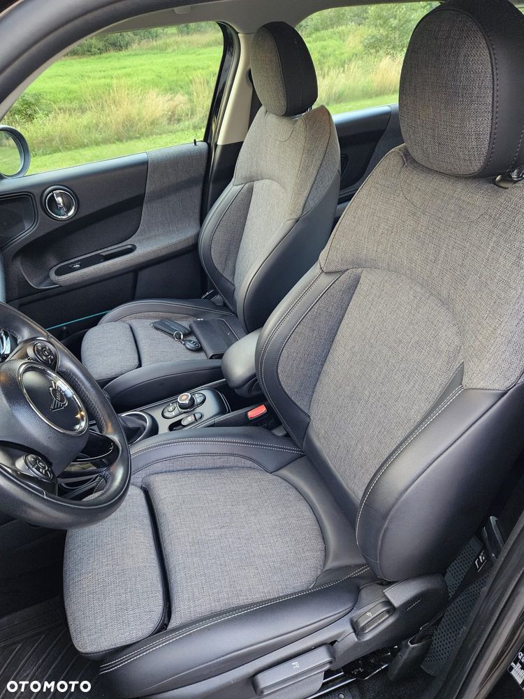 MINI Countryman Cooper Essential Trim - 7