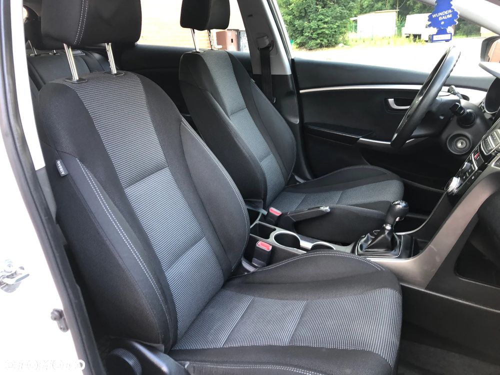 Hyundai i30 1.4 Classic - 12