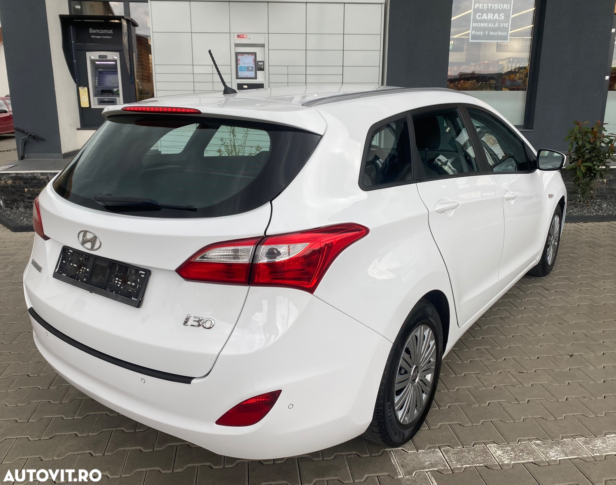 Hyundai i30 1.6 CRDI Comfort+ - 6