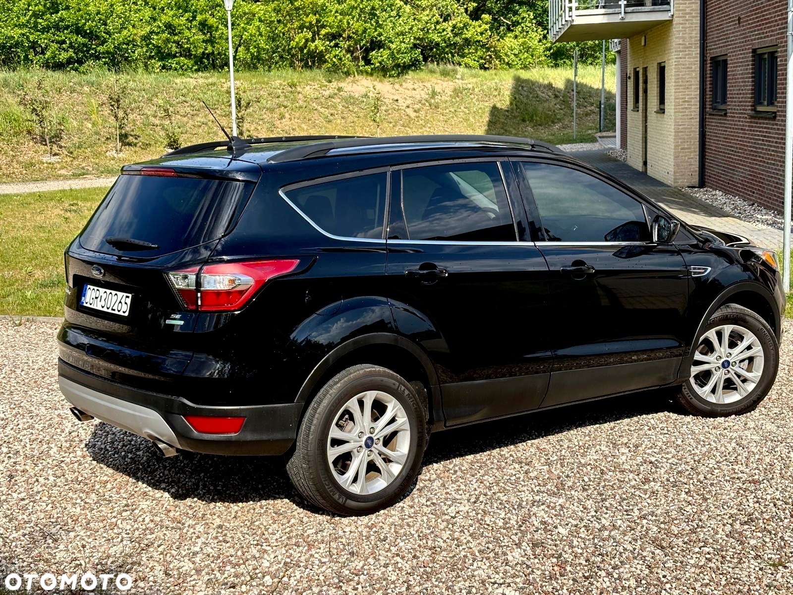 Ford Kuga 1.5 EcoBoost AWD Trend ASS - 4