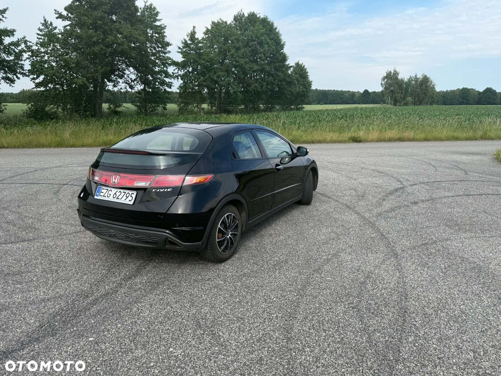 Honda Civic 1.8 Comfort - 6