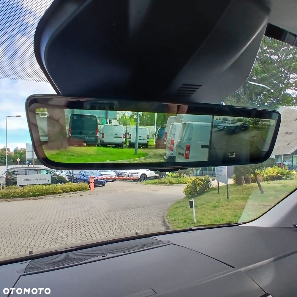 Opel Vivaro - 13