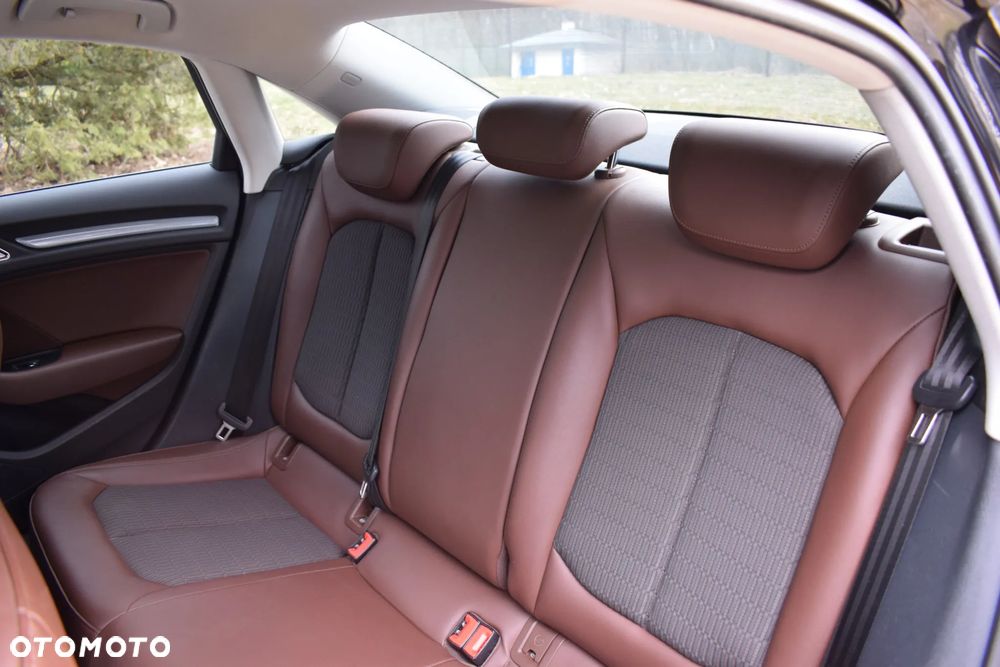 Audi A3 Limousine 1.6 TDI S tronic Ambiente - 8