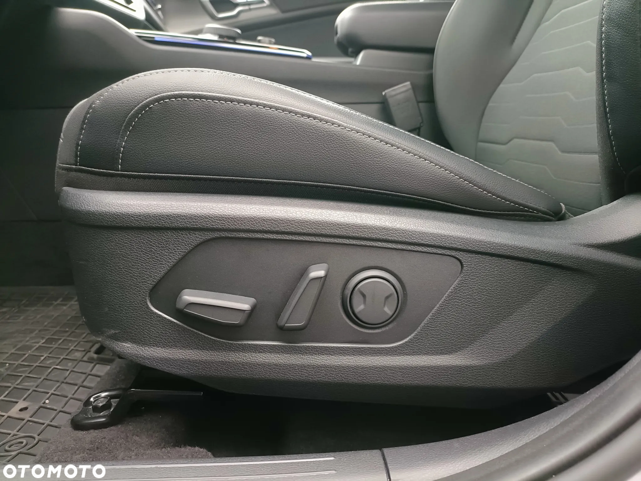 Kia Sportage 1.6 T-GDI MHEV Business Line 2WD DCT - 6