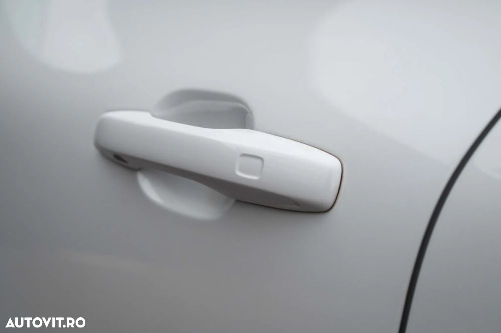 Volvo XC 60 T6 AWD Recharge Geartronic RDesign - 15