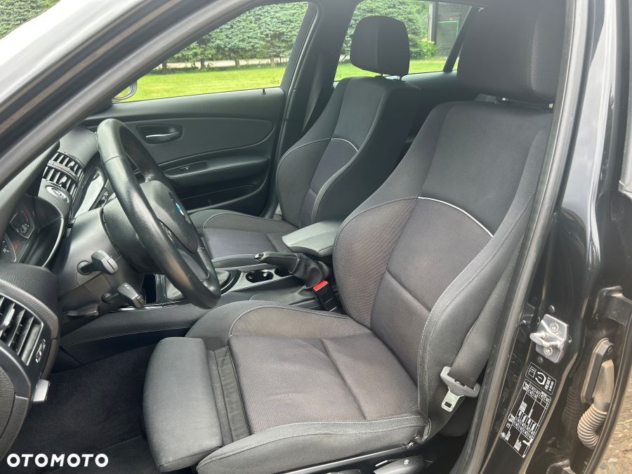 BMW Seria 1 118d DPF Edition Sport - 15