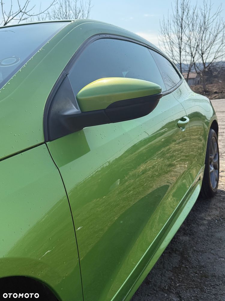 Volkswagen Scirocco 1.4 TSI DSG - 8