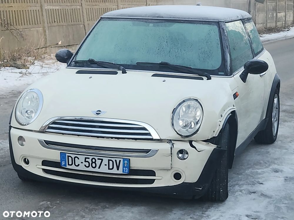 MINI Cooper Standard - 2