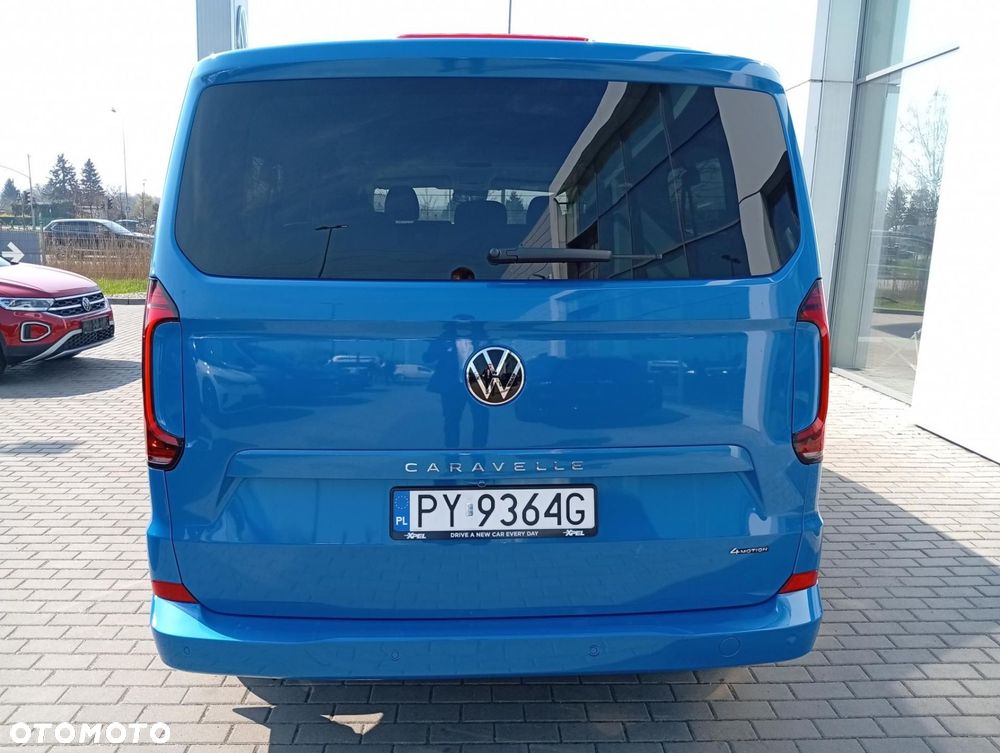 Volkswagen Caravelle - 8