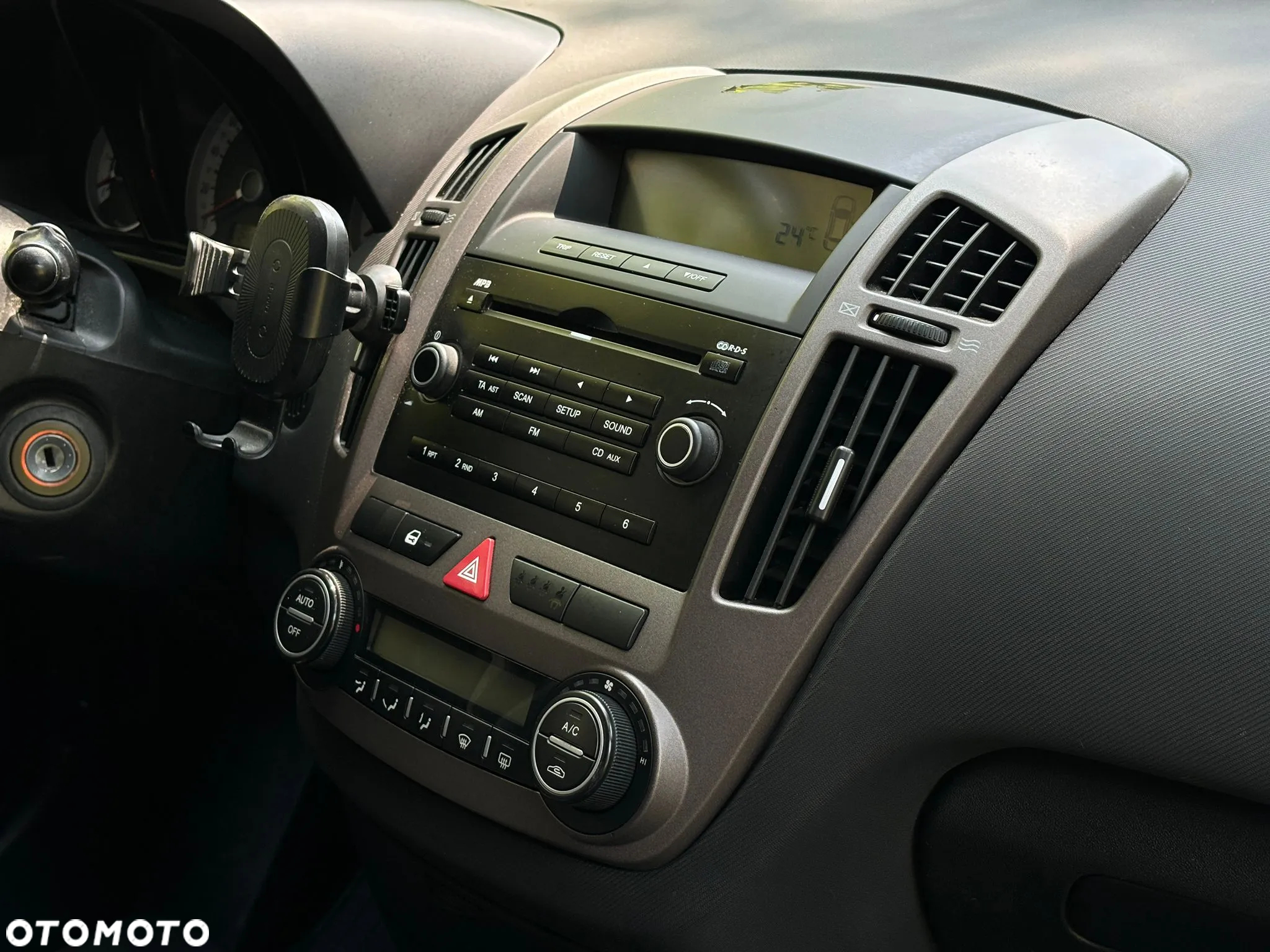Kia Ceed 1.6 CRDi SW LX - 10