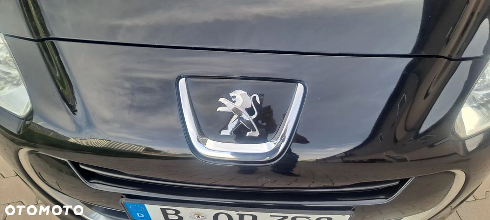 Peugeot 308 e-HDi FAP 110 Stop&Start EGS6 Allure - 28