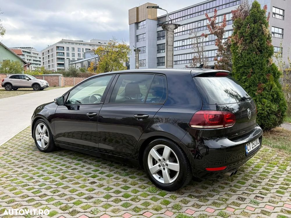 Volkswagen Golf 2009 photo 4