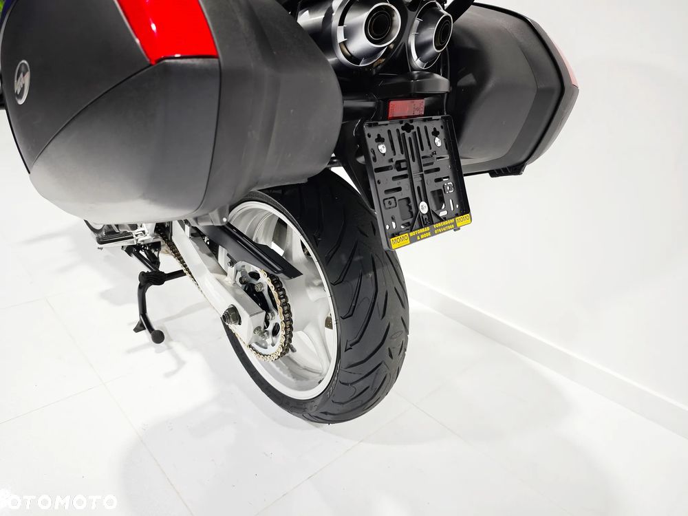 Yamaha FZ - 15