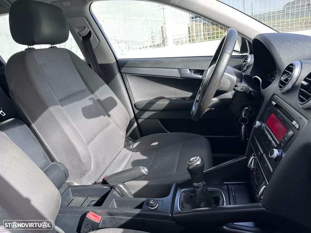 Audi A3 Sportback 1.9 TDi Sport - 29