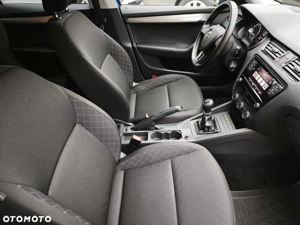 Skoda Octavia 1.6 TDI SCR Active - 17