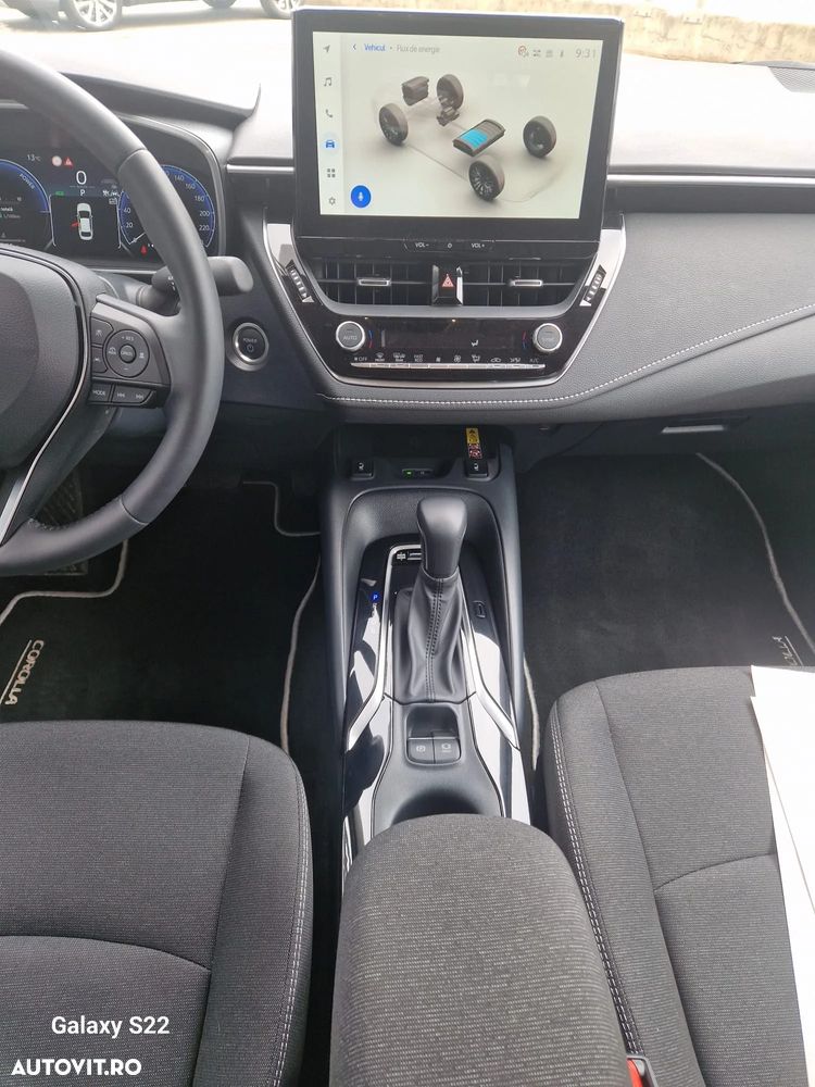 Toyota Corolla 1.8 HSD Business - 15