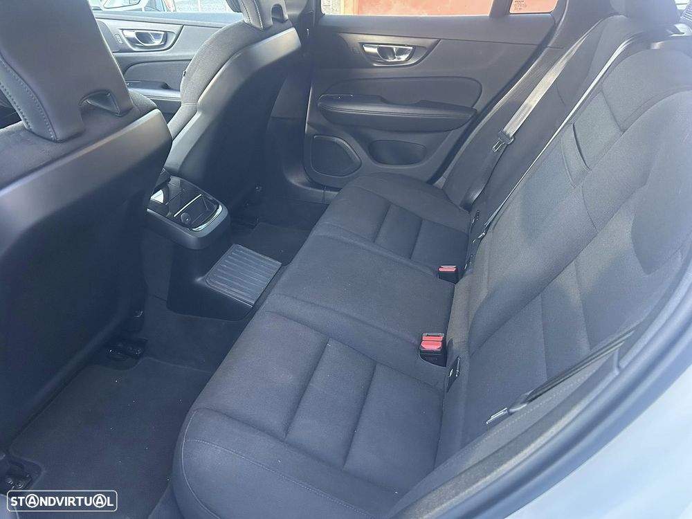 Volvo V60 2.0 T6 AWD TE Inscription Expression - 48