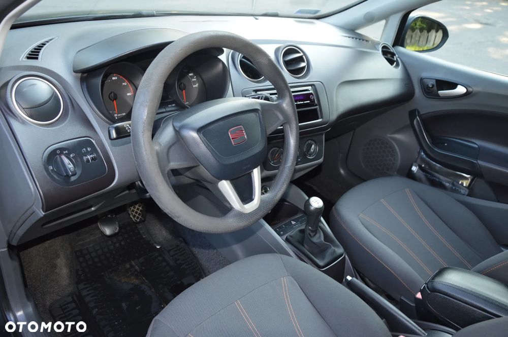 Seat Ibiza 1.4 16V Style - 11