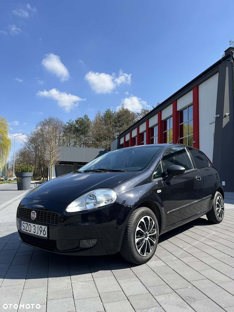 Fiat Grande Punto - 2