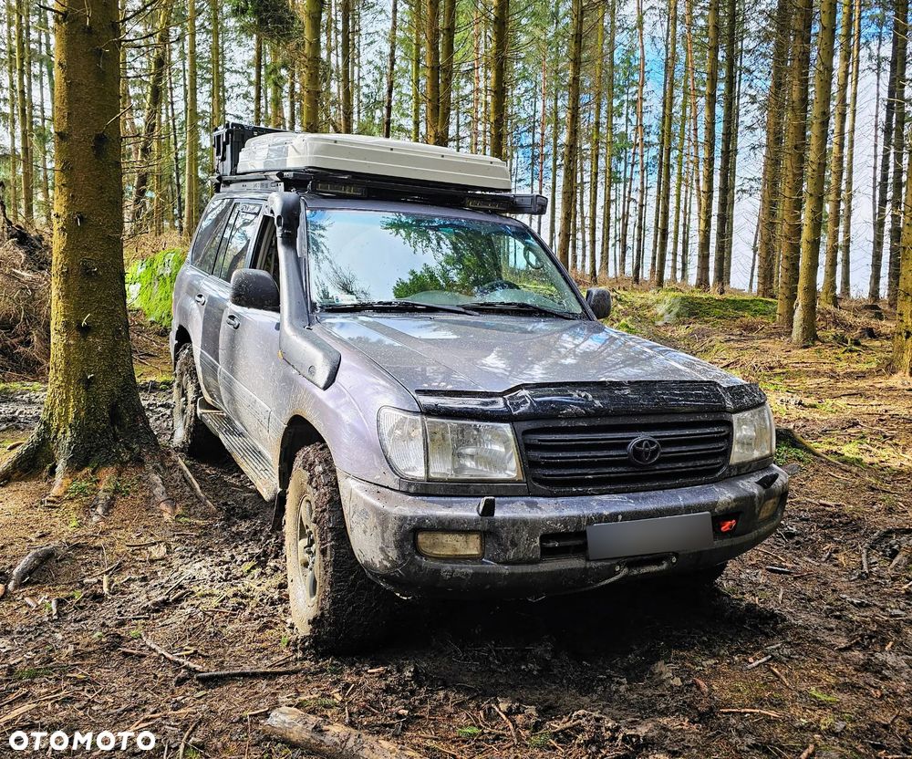 Toyota Land Cruiser 100 Automatik - 2
