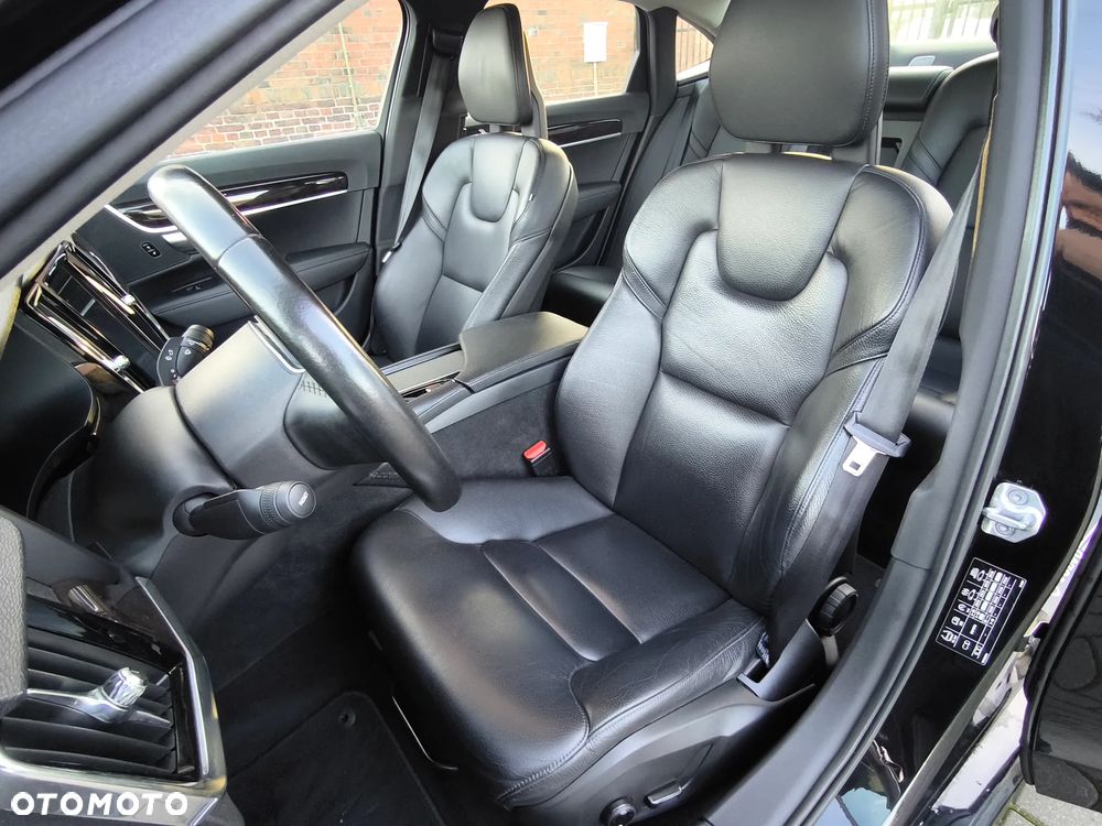 Volvo S90 T6 AWD Geartronic Momentum - 26