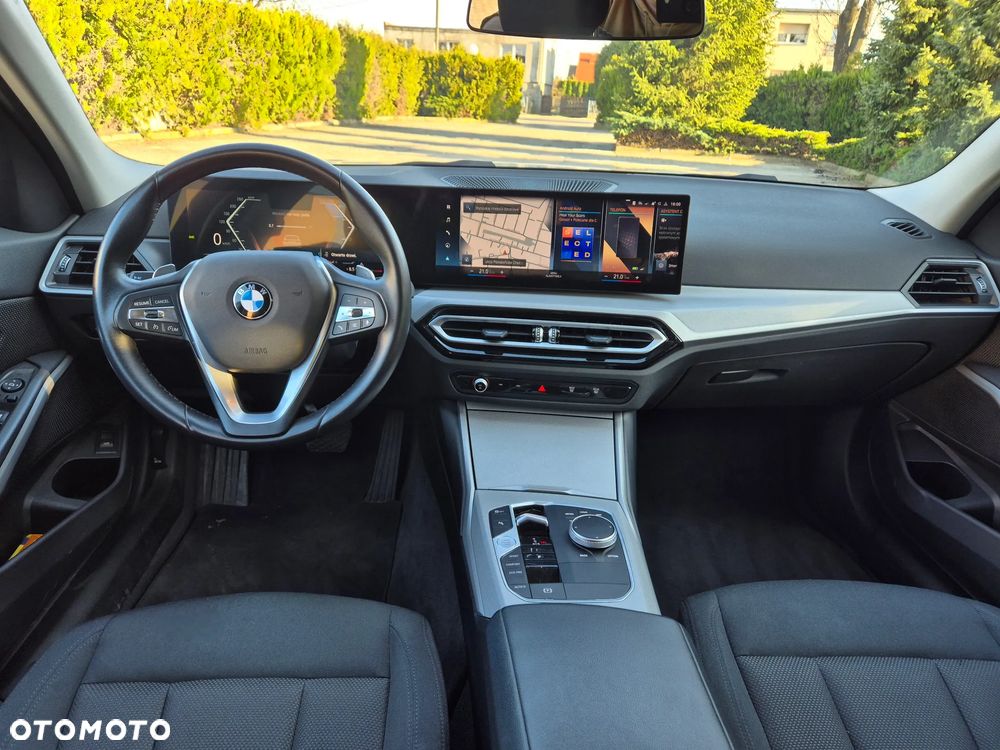 BMW Seria 3 320d xDrive Sport Line Shadow sport - 5