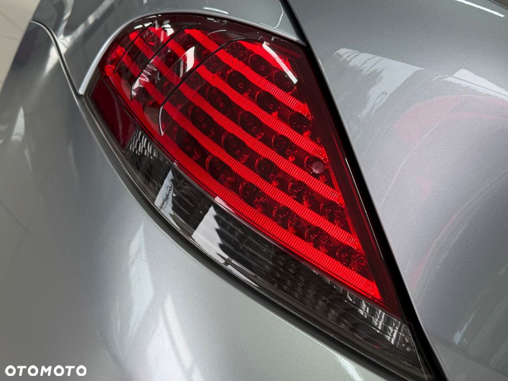 BMW Seria 6 650 i - 21