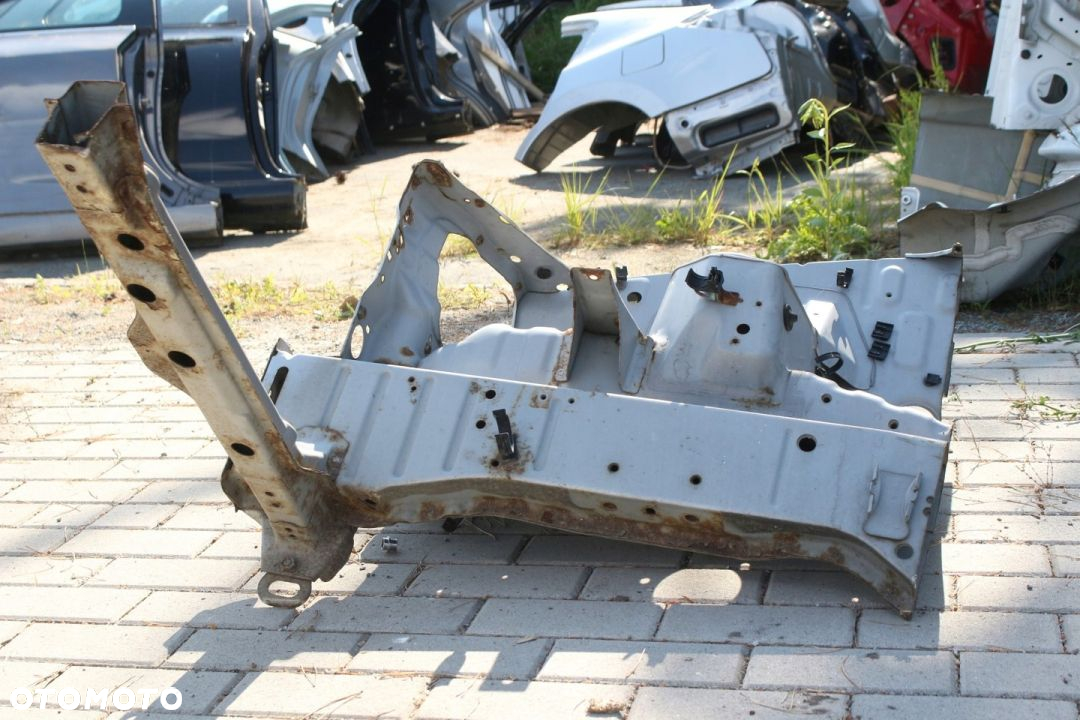 Prawa Podłużnica Fartuch Daihatsu Terios I - 5