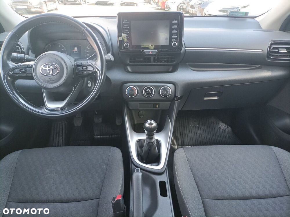 Toyota Yaris - 9