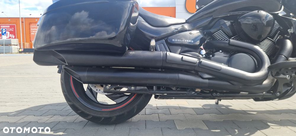 Suzuki Boulevard - 34