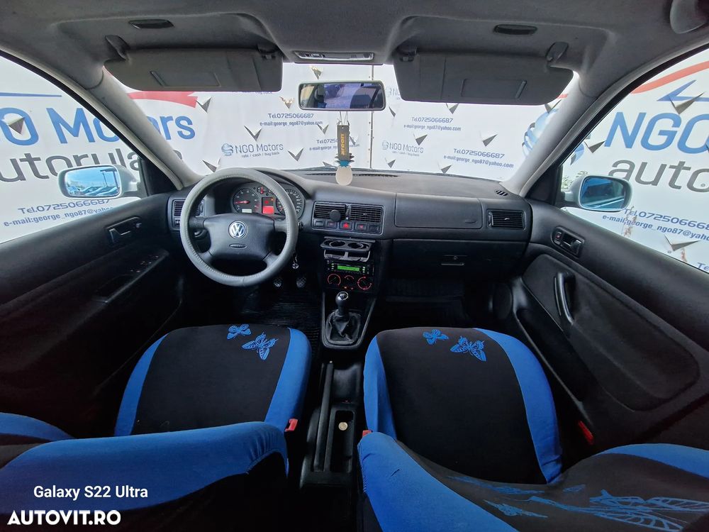 Volkswagen Golf - 2