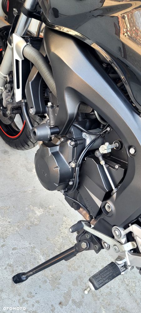 Yamaha FZ6 - 4