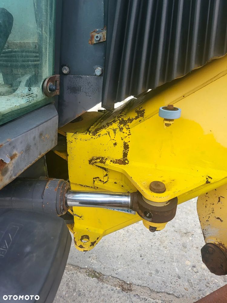 New Holland F106.6 - 14