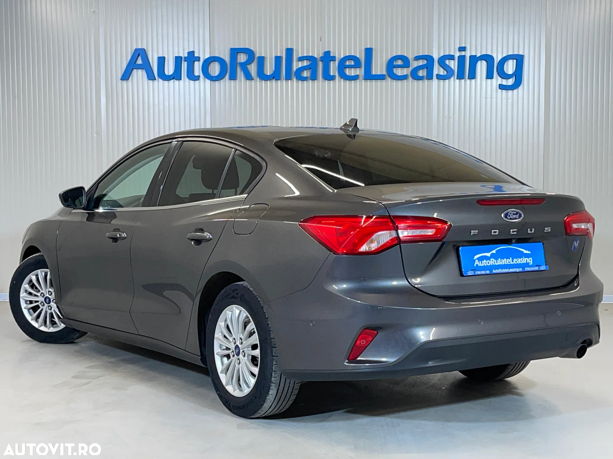 Ford Focus 1.0 EcoBoost Titanium Business - 4