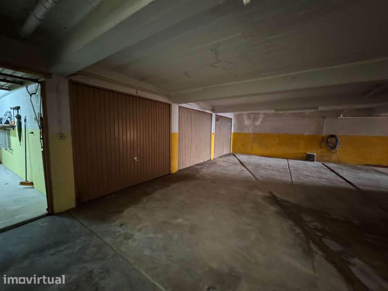 Garagem, Santo António da Caparica - Grande imagem: 4/6