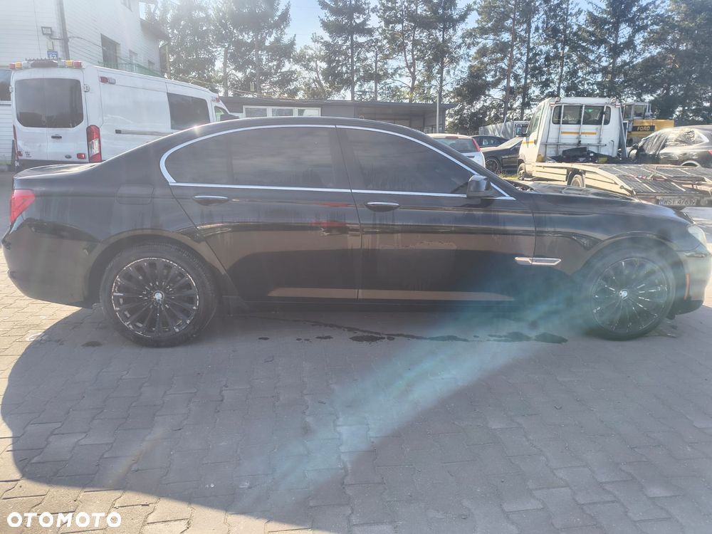 BMW Seria 7 - 7