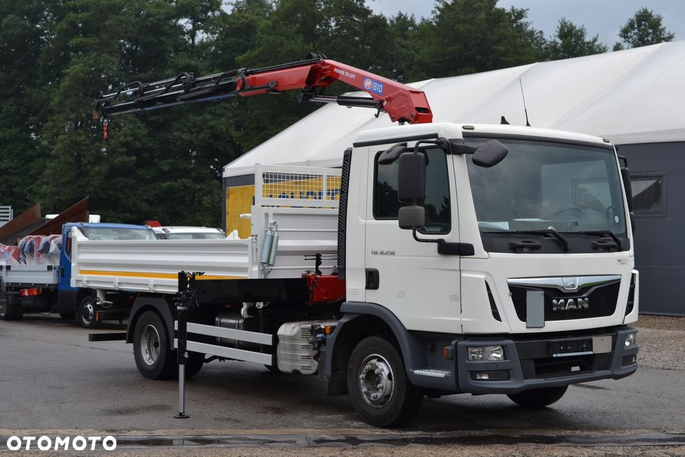 Mercedes-Benz Atego 1524 Nowy 3-stronny WYWROT Nowy żuraw HDS HMF 810 K2 Kiper Wywrotka Fassi Hiab Palfinger DN HC TGL TGM Midlum Eurocargo LF - 14