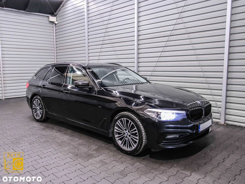 BMW Seria 5 520d M Sport Edition - 6